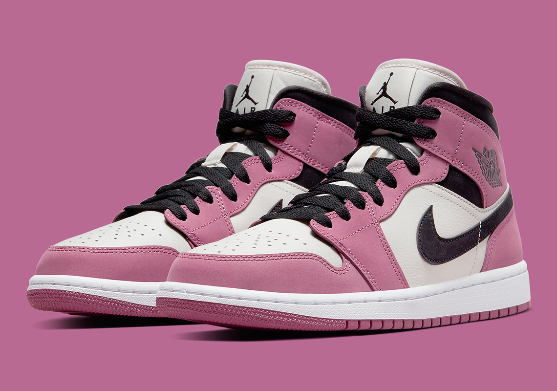 Air Jordan 1 Mid Berry Black White 5