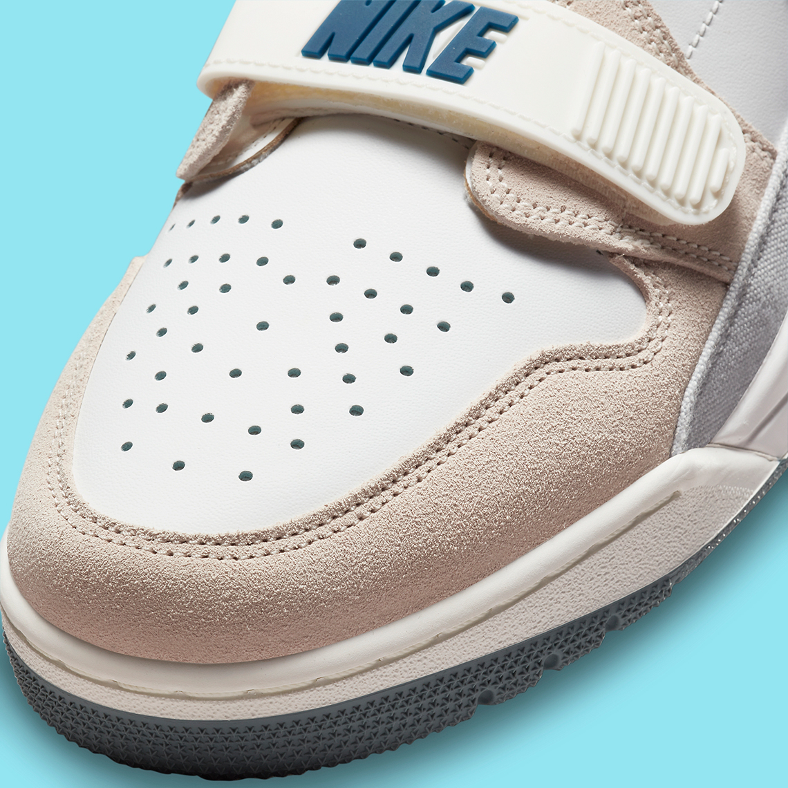 Jordan Legacy 312 Tan Blue Corduroy 8