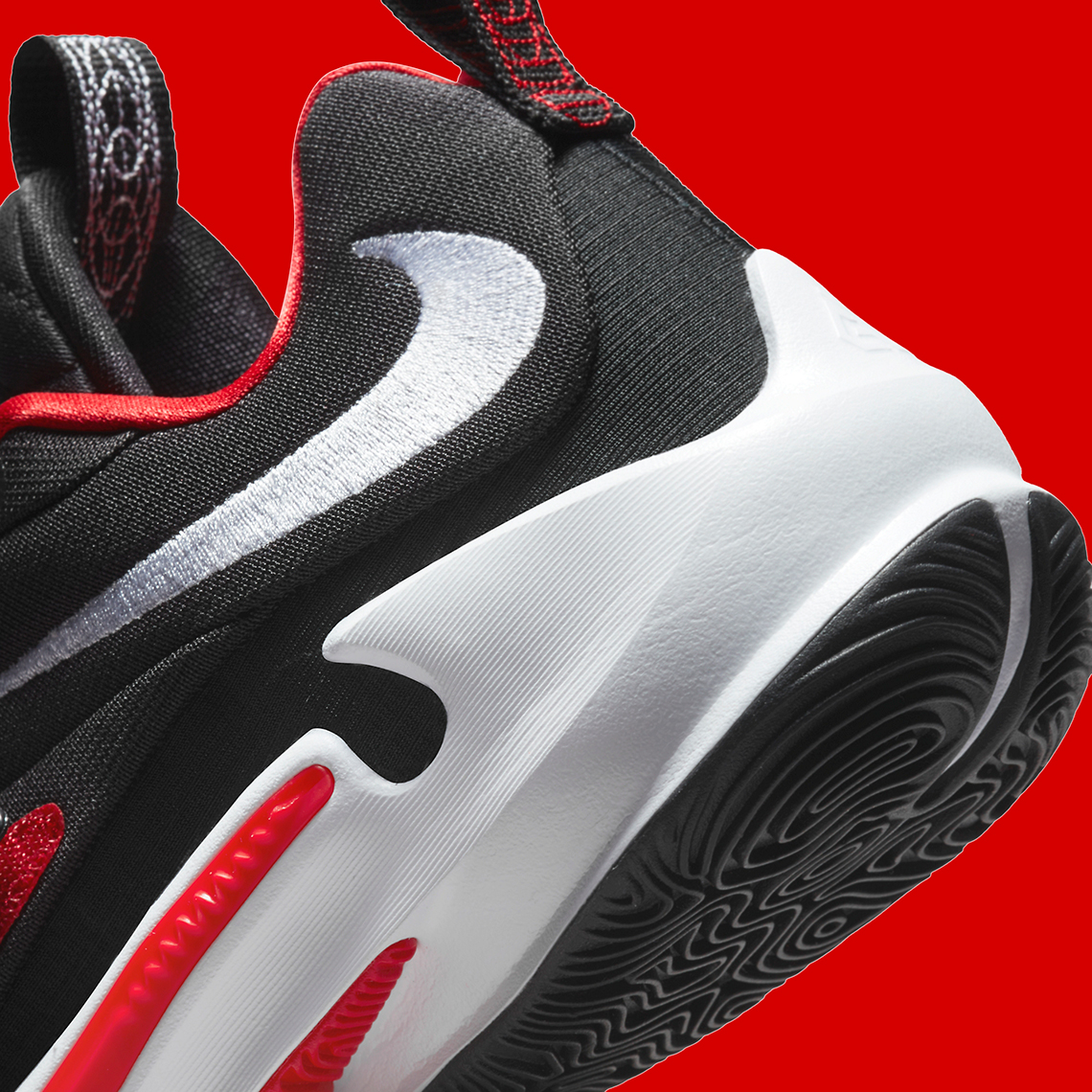 Nike Zoom Freak 3 Bred Da0694 003 Release Date 1