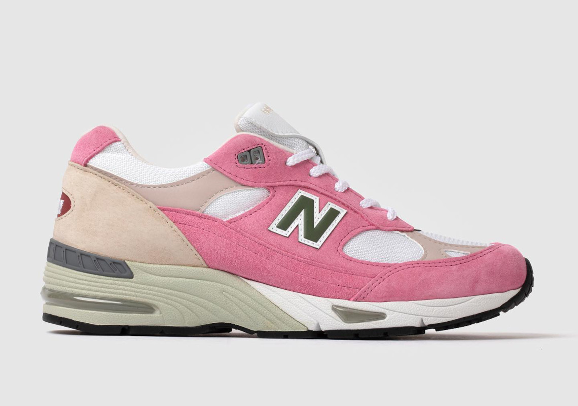 All Gone 2021 Paperboy Paris New Balance 991 6