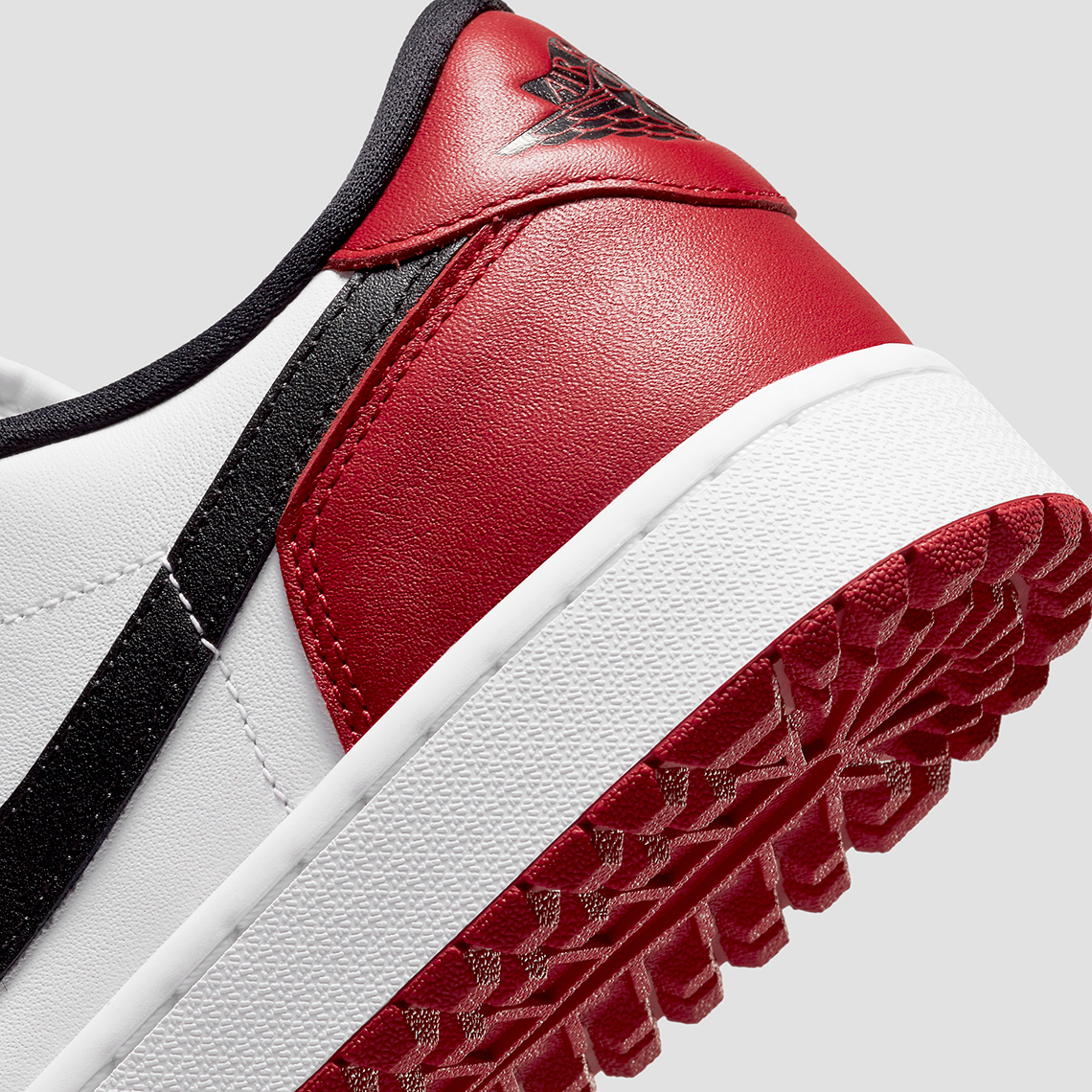 Air Jordan 1 Low Golf Chicago Photos 7