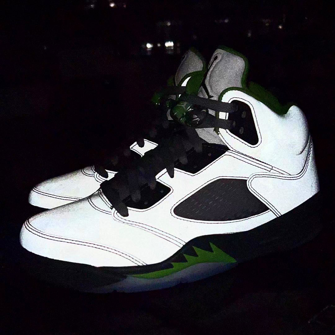 Air Jordan 5 Green Bean Photos 2