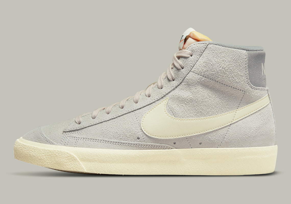 Nike Blazer Mid 77 Dm0178 001 1