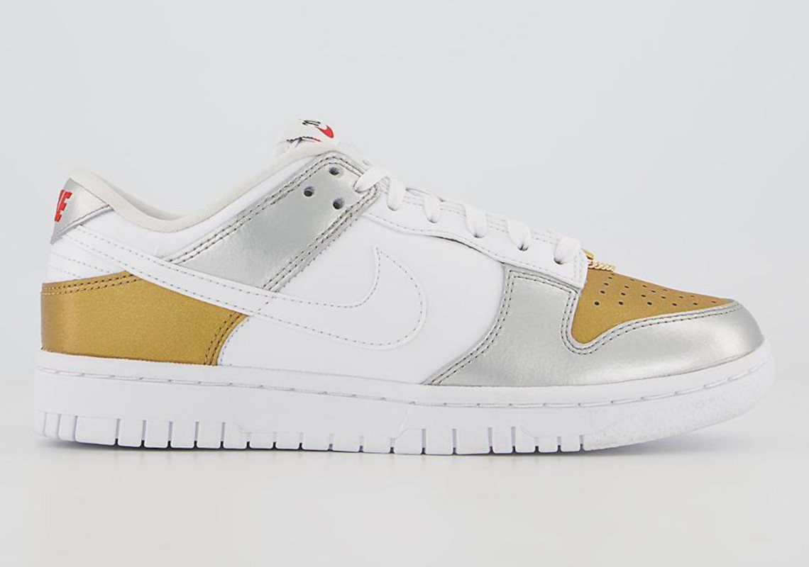 Nike Dunk Low Gold Toe 2022 3