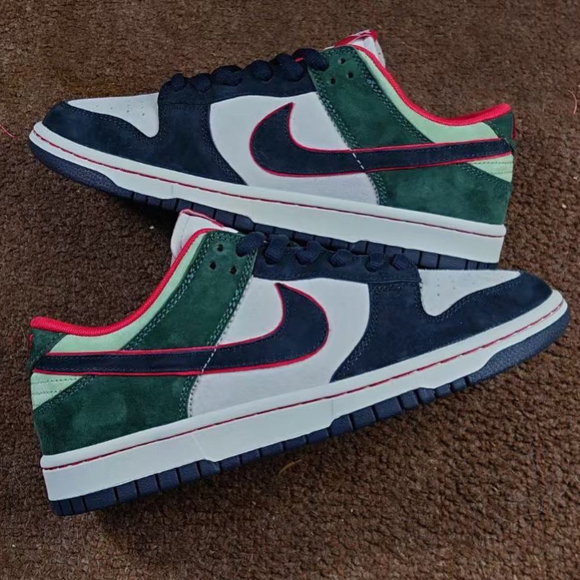 Nike Dunk Low Greenback 5