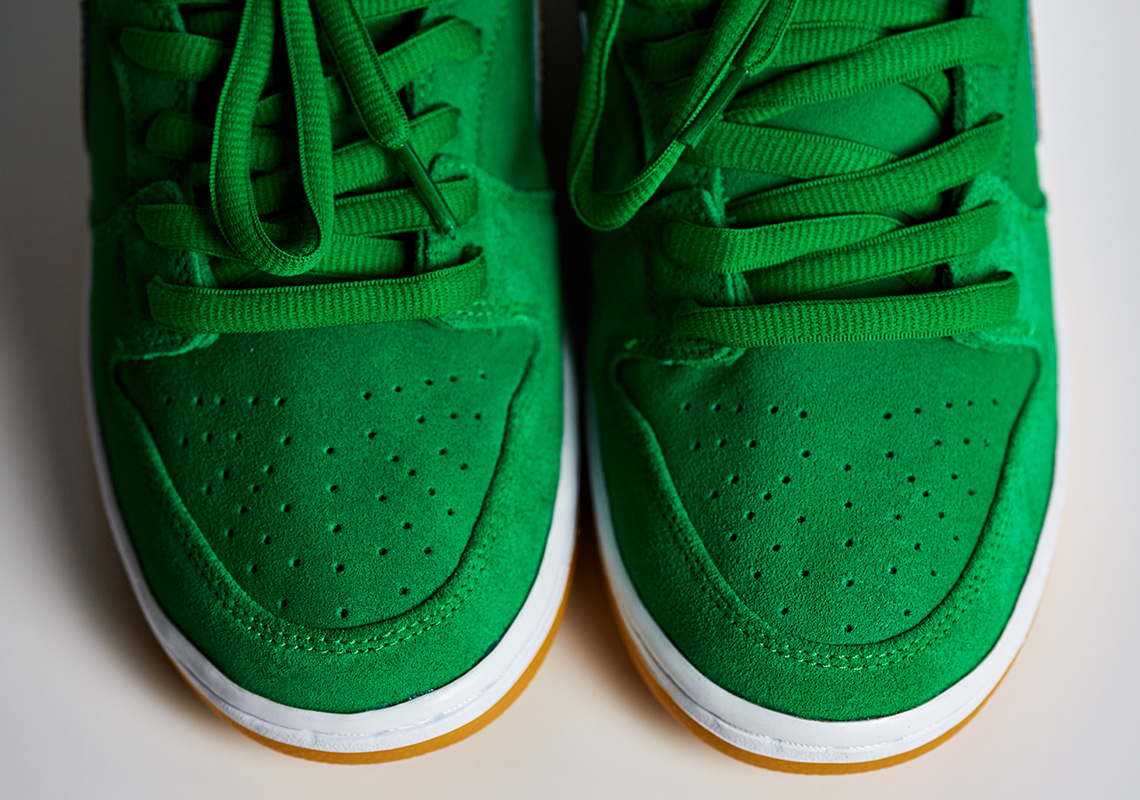 Nike Sb Dunk Low St Pattys Day Bq6817 303 10