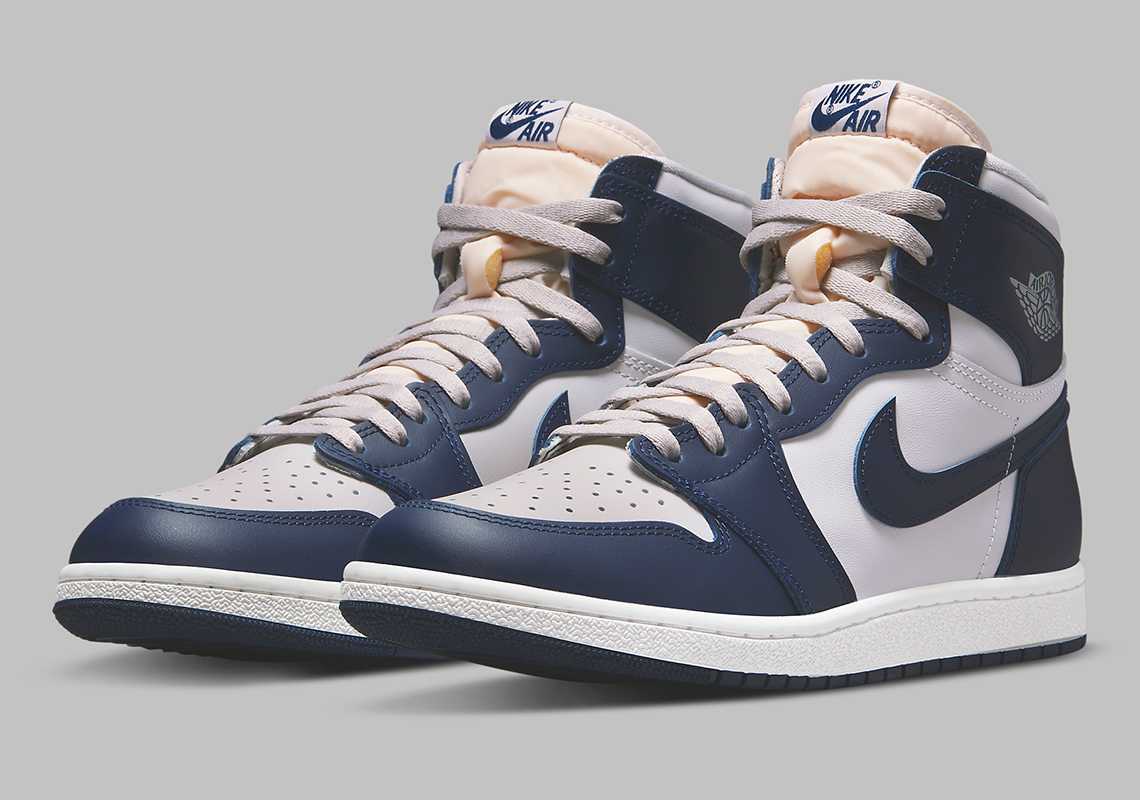 Official Images Of The Air Jordan 1 Hi ’85 “Georgetown”