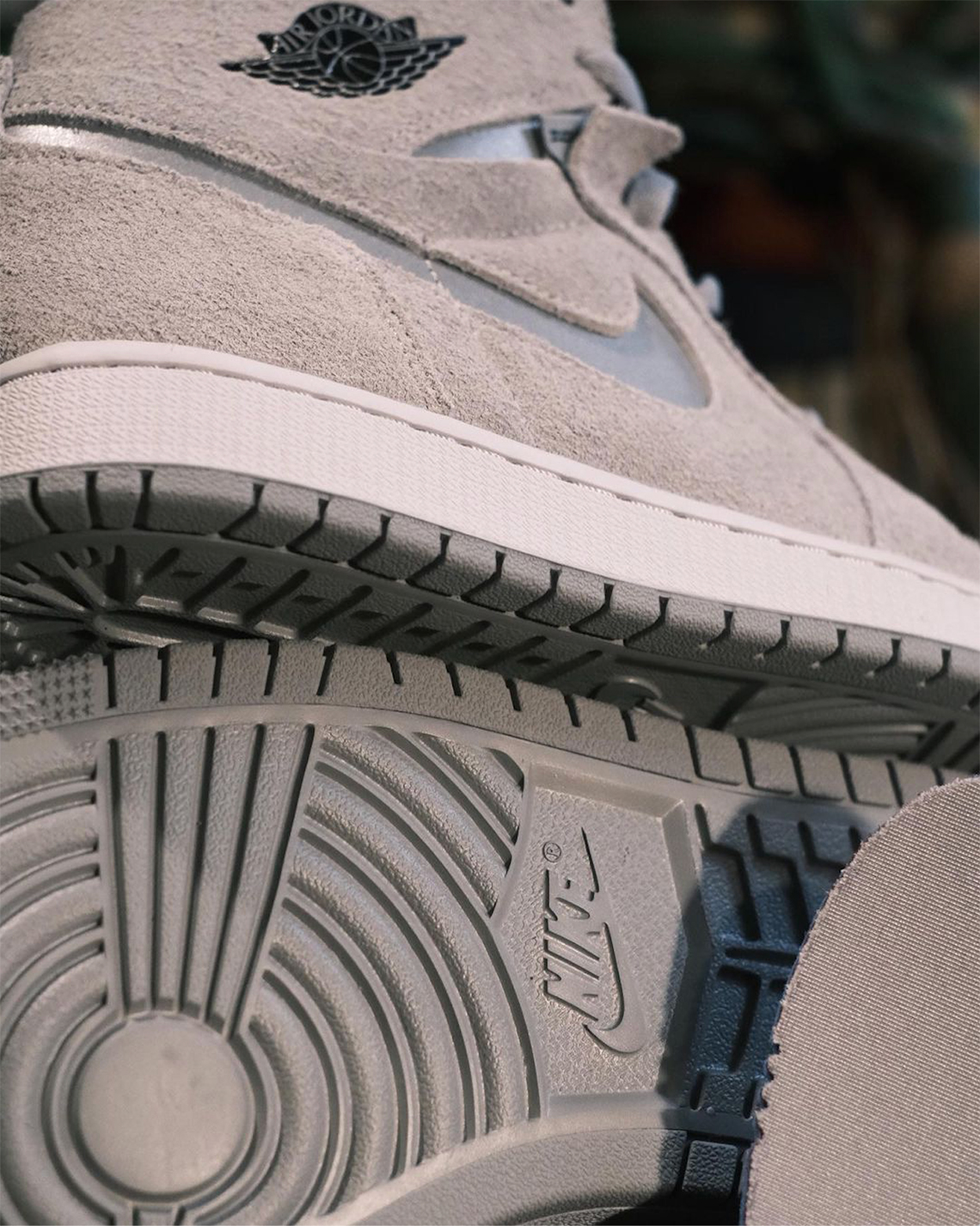 Air Jordan 1 Zoom Cmft Metallic Silver Release Date 6