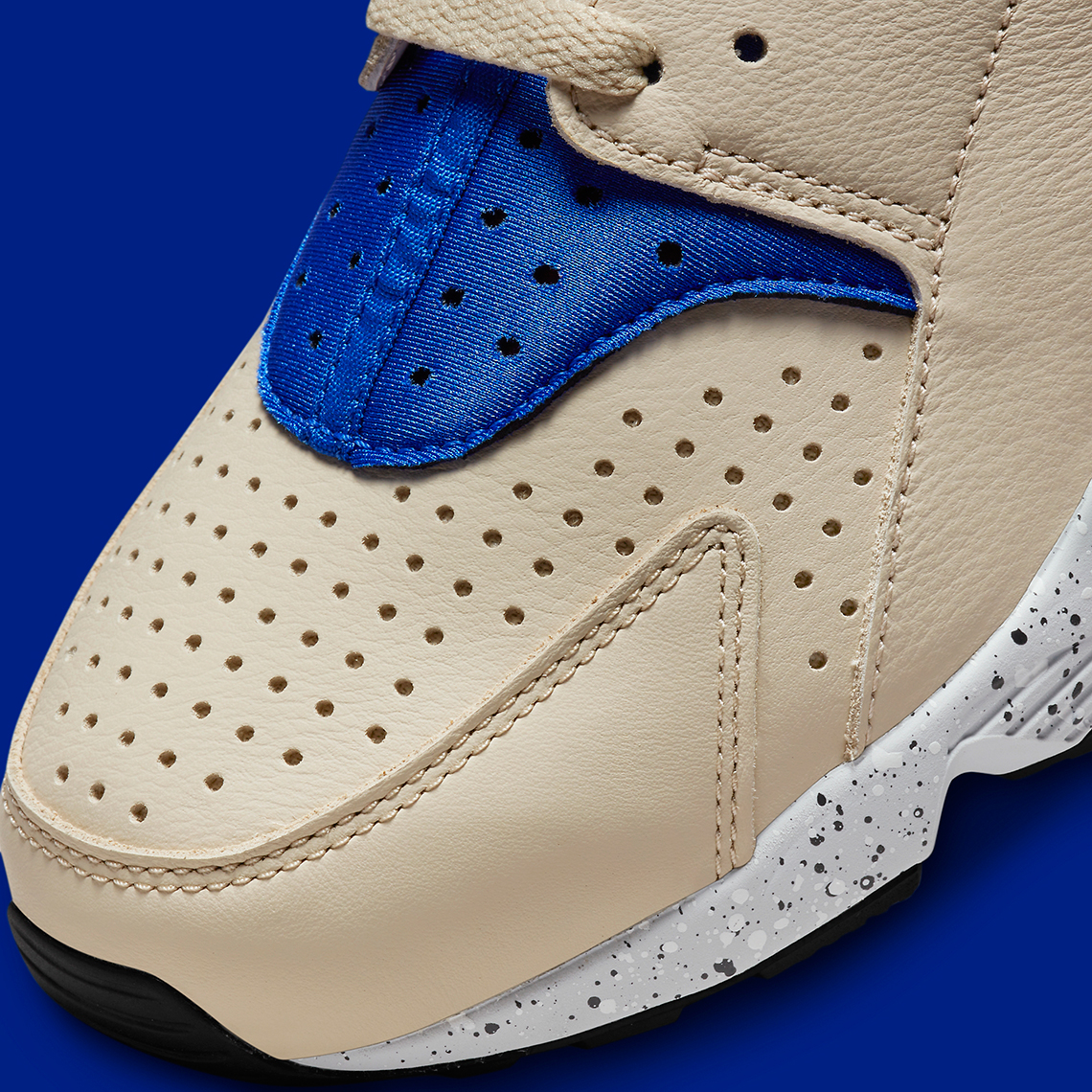 Nike Air Huarache Mowabb Dd1068 200 Release Date 4