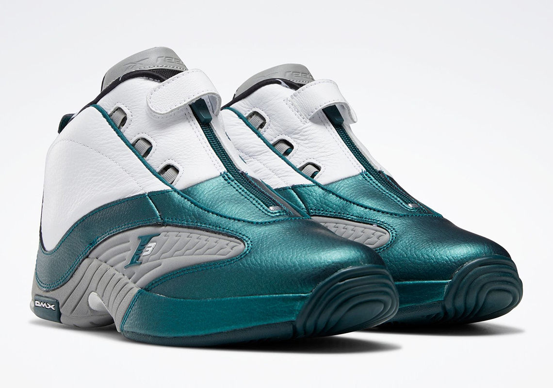 Reebok Answer 4 "Eagles" Inspired By Allen Iverson's Tunnel Outfit At 2001 NBA Finals