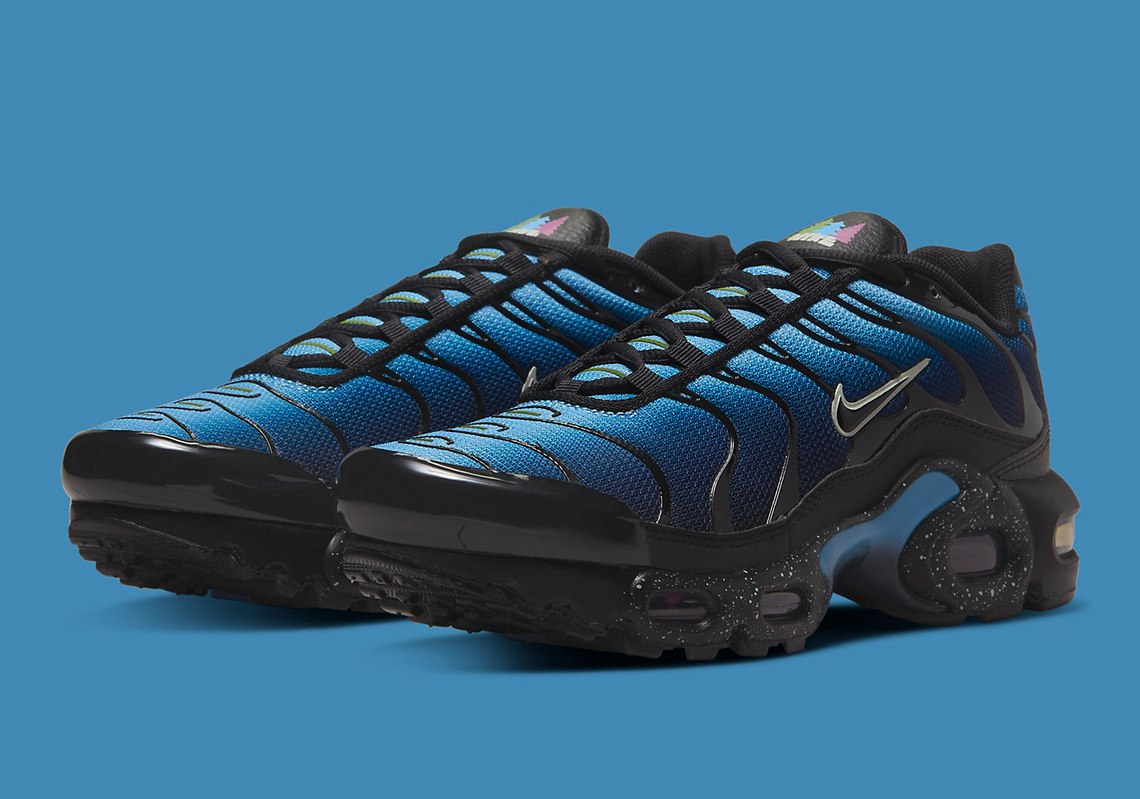 Nike Gazes At The Stars With This Upcoming Air Max Plus