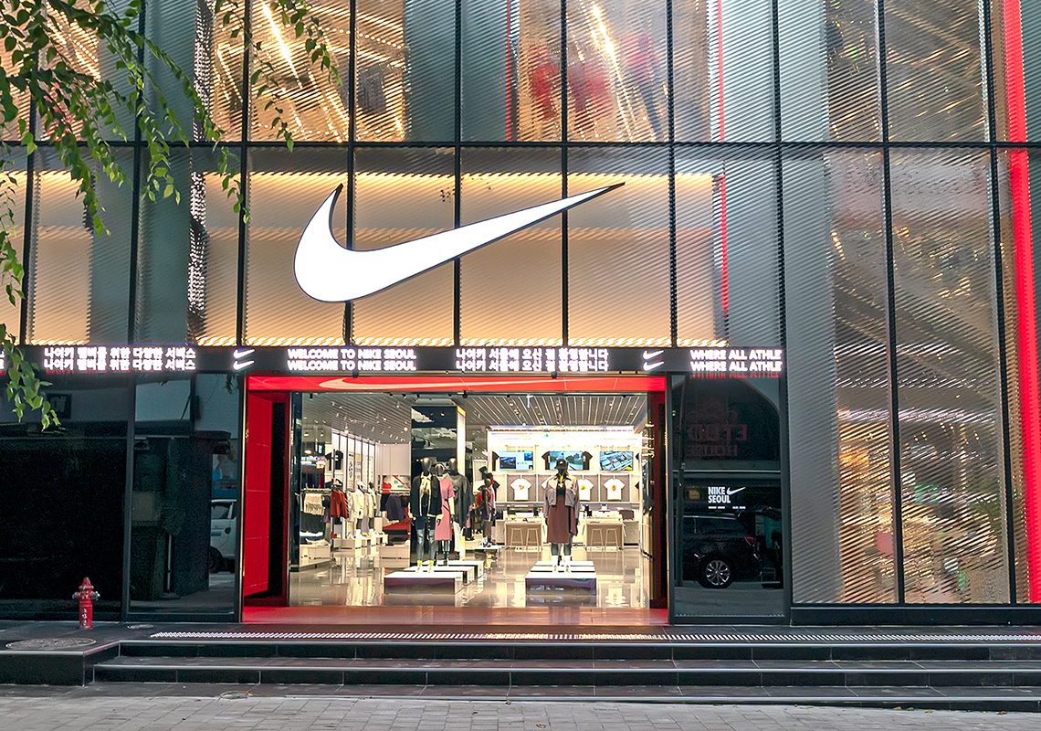 Nike Takes StockX To Court For Their Sneaker NFTs