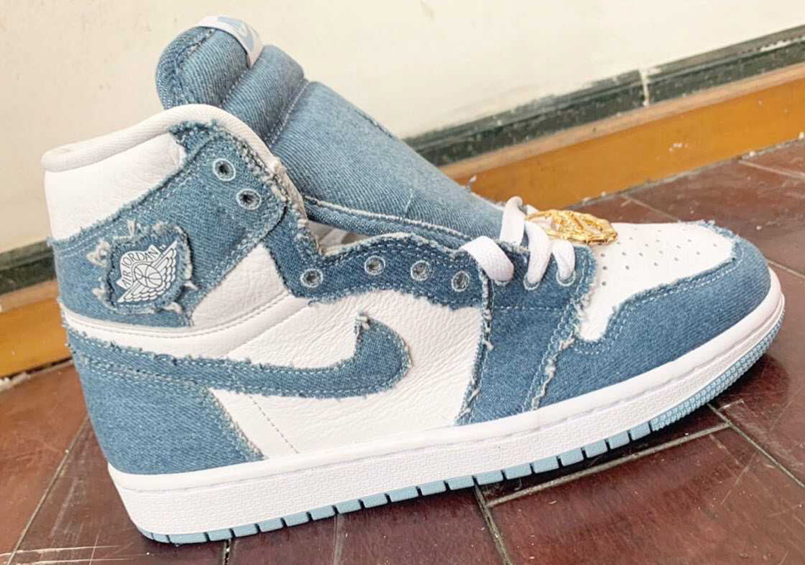 Air Jordan 1 Retro High OG "Denim" Accessorized With Gold Jewelry