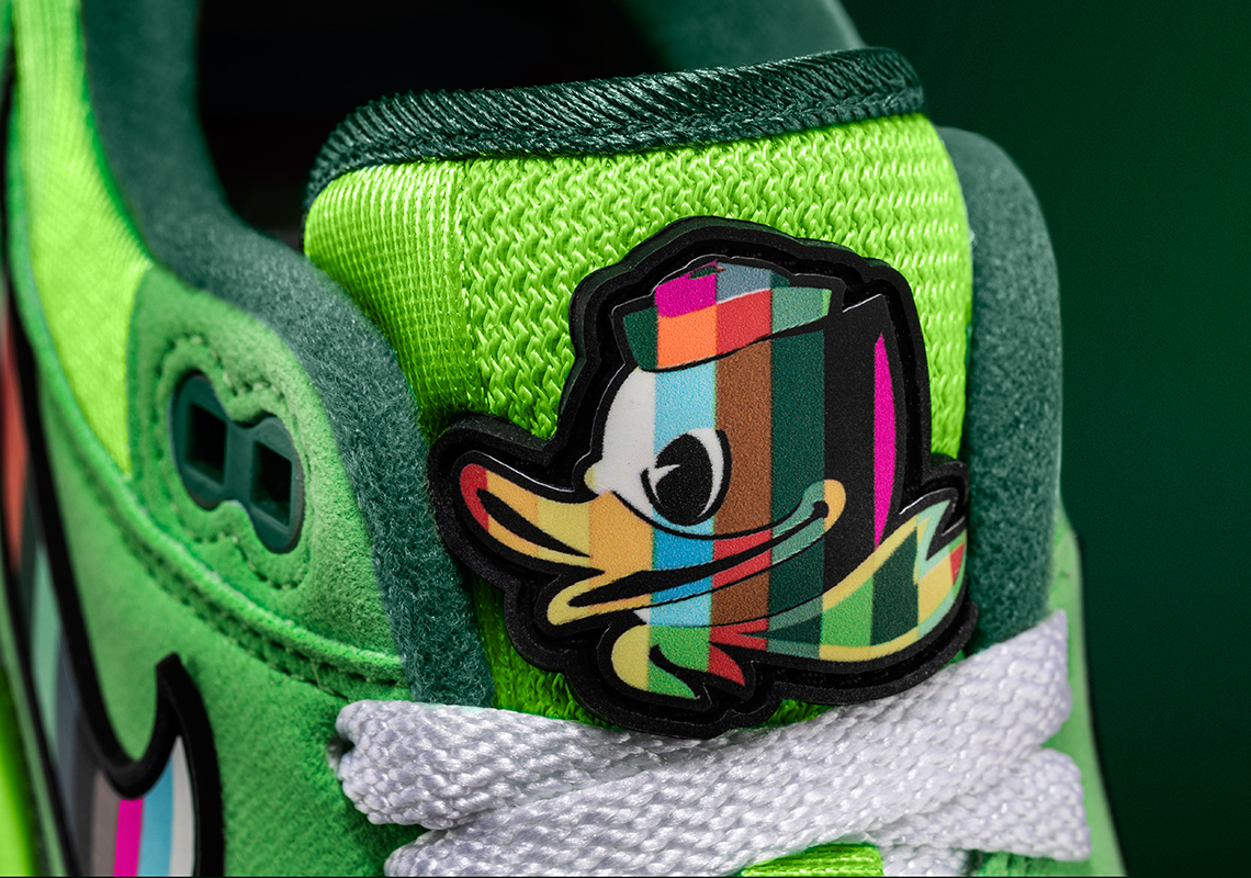 Tinker Hatfield Designs A Nike Air Max 1 To Help Launch "Ducks Of A Feather" NFT Platform For Oregon