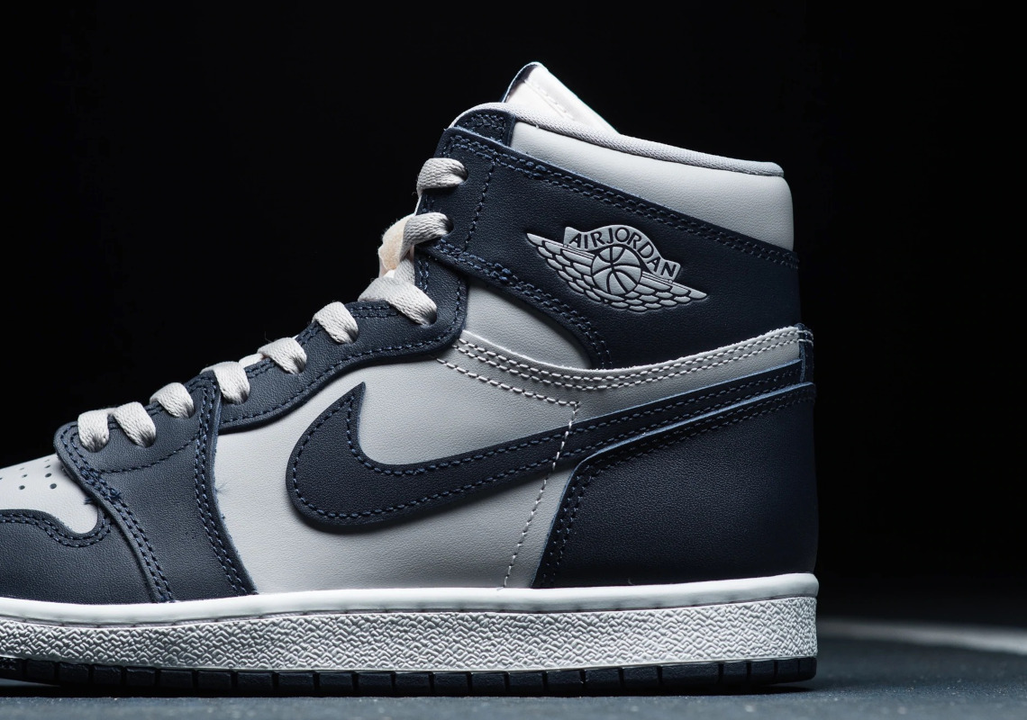 Air Jordan 1 Georgetown Bq4422 400 03.jpg