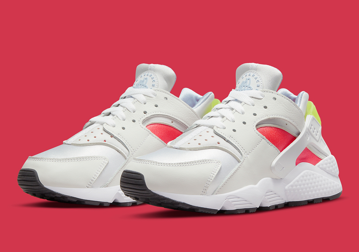 Nike Air Huarache Dh4439 106 5