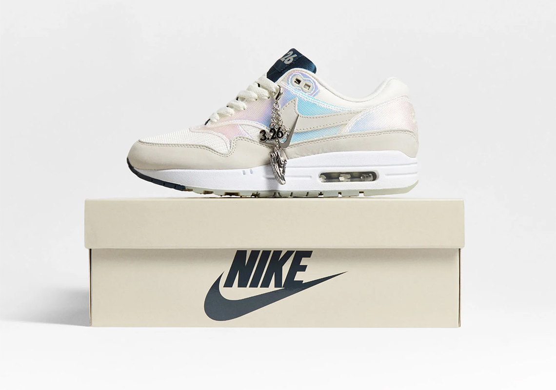 Nike Air Max 1 Air Max Day Dq9326 100 3