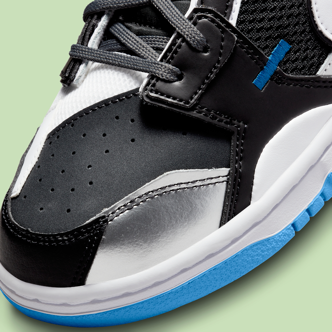Nike Dunk Low Scrap Dn5381 001 1