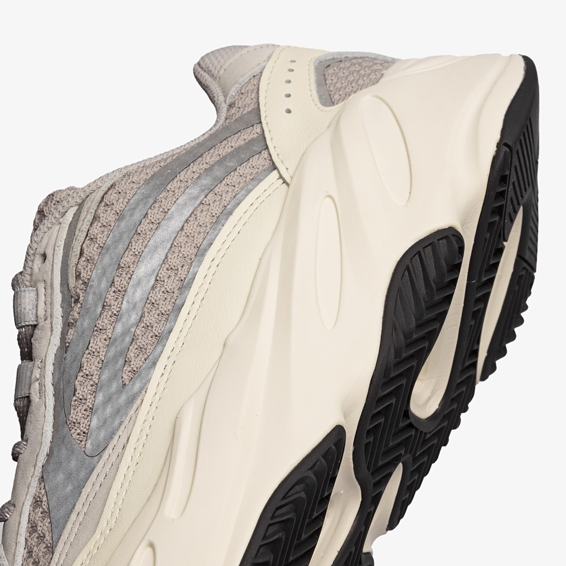 Adidas Yeezy Boost 700 V2 Static Release Reminder 2