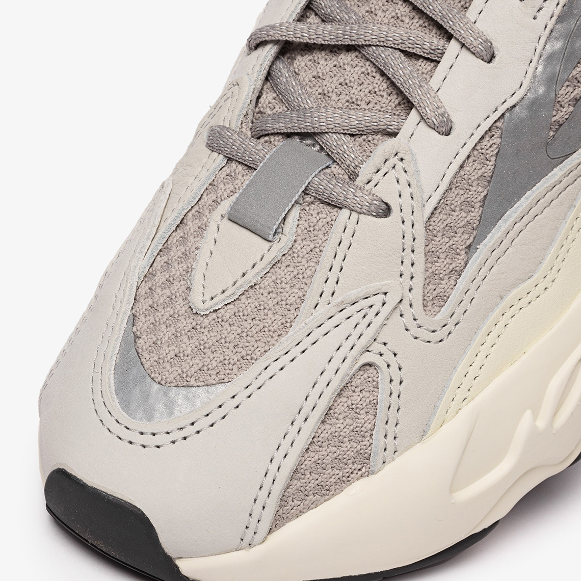 Adidas Yeezy Boost 700 V2 Static Release Reminder 5