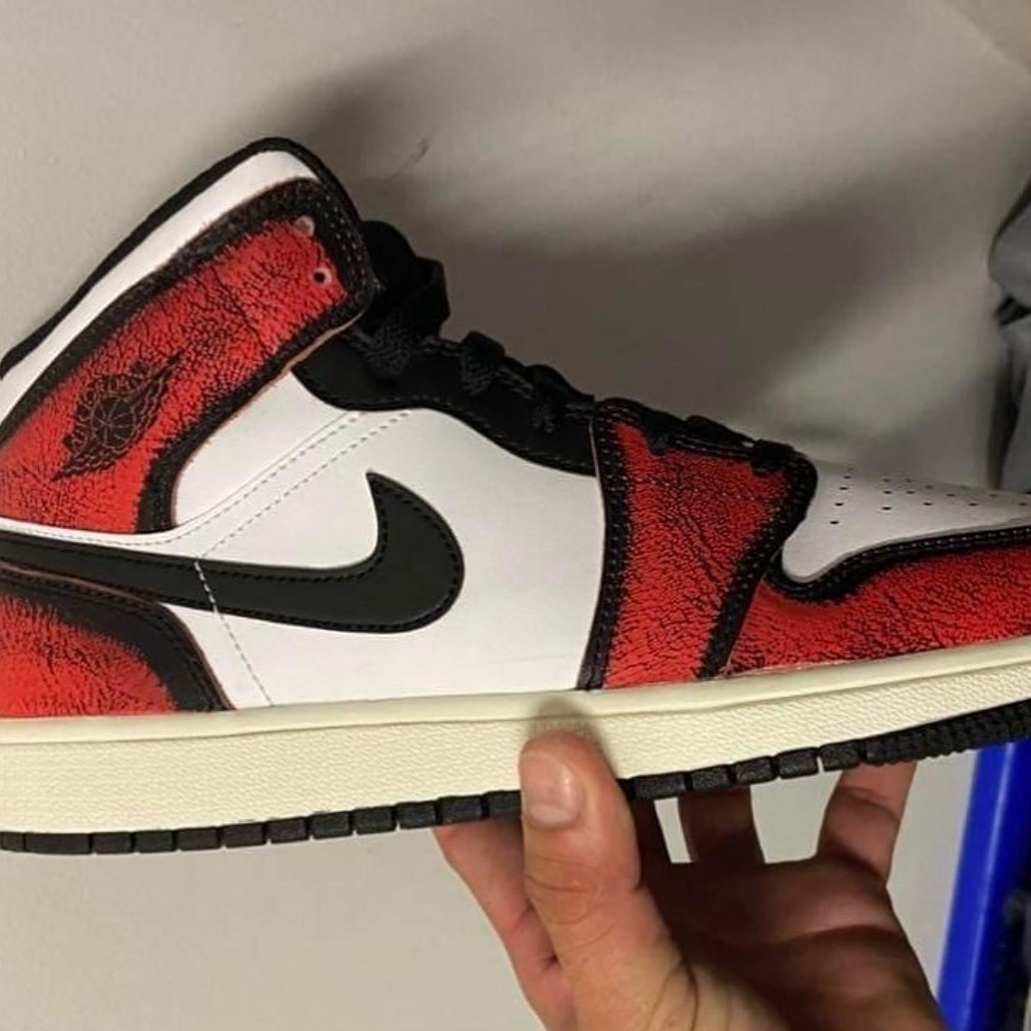 Air Jordan 1 Mid Wearaway Red Black White 1