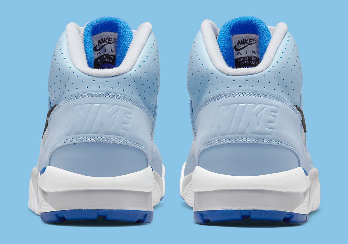 Nike Air Trainer Sc Kansas City Royals Dx1791 400 Release Date 5