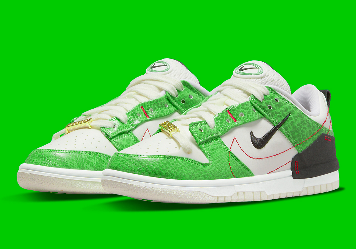 The Nike Dunk Low Disrupt 2 Touches On Supreme's 2003 SB Dunk High