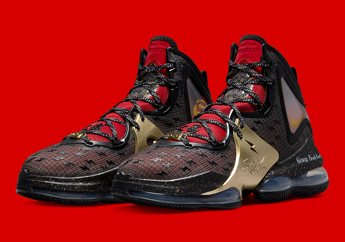 Official Images Of The Nike LeBron 19 Doernbecher