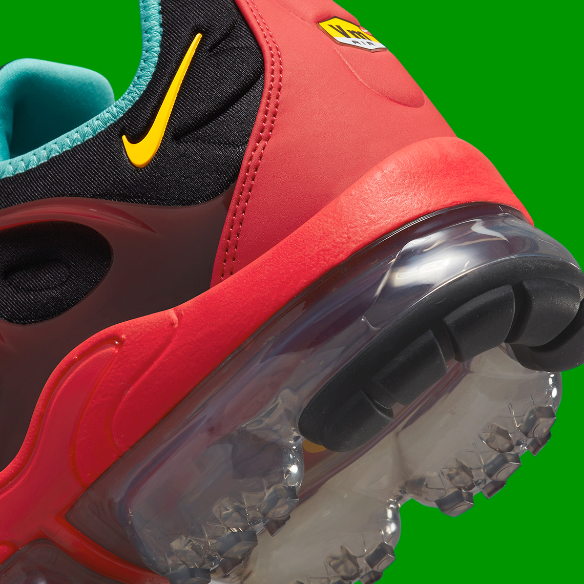 Nike Vapormax Plus Stained Glass Dx1795 001 Release Date 4