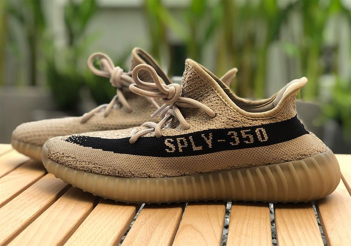 The adidas Yeezy Boost 350 v2 "Slate" Expected Fall 2022