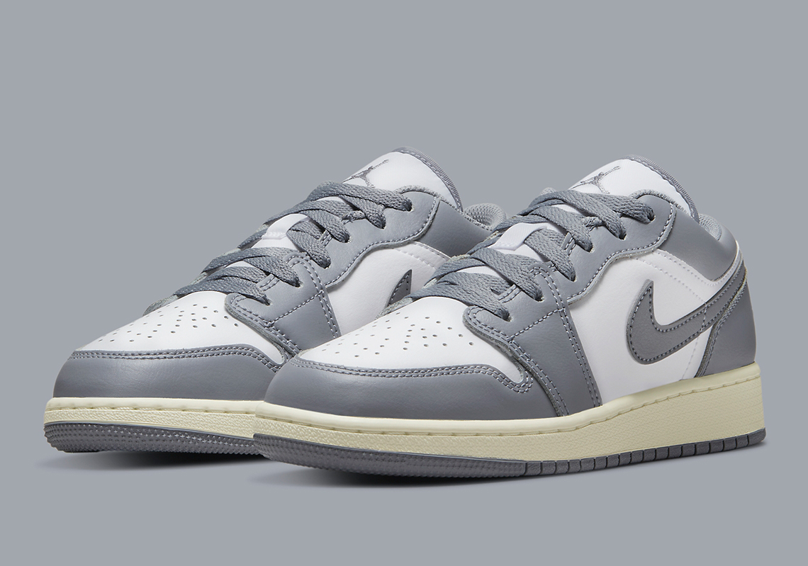 Air Jordan 1 Low Grey White 553560 053 3