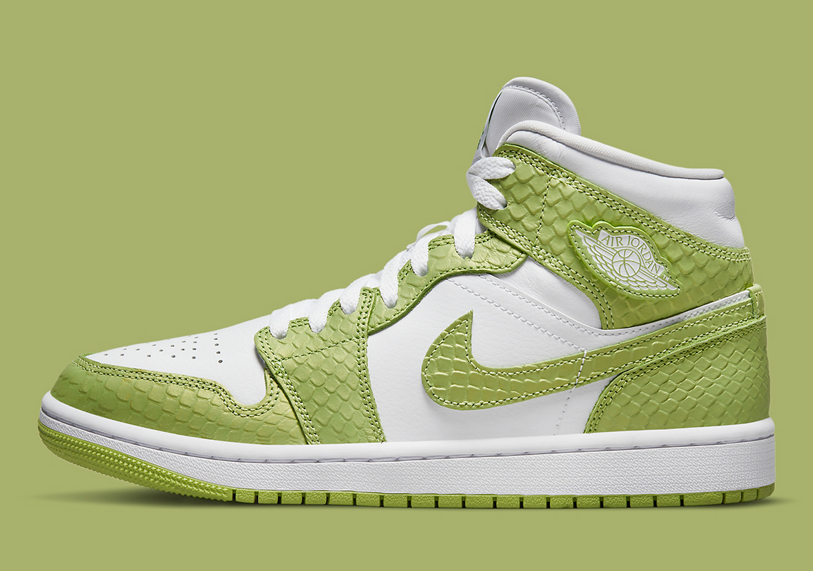 Air Jordan 1 Mid Green Python Dv2959 113 8