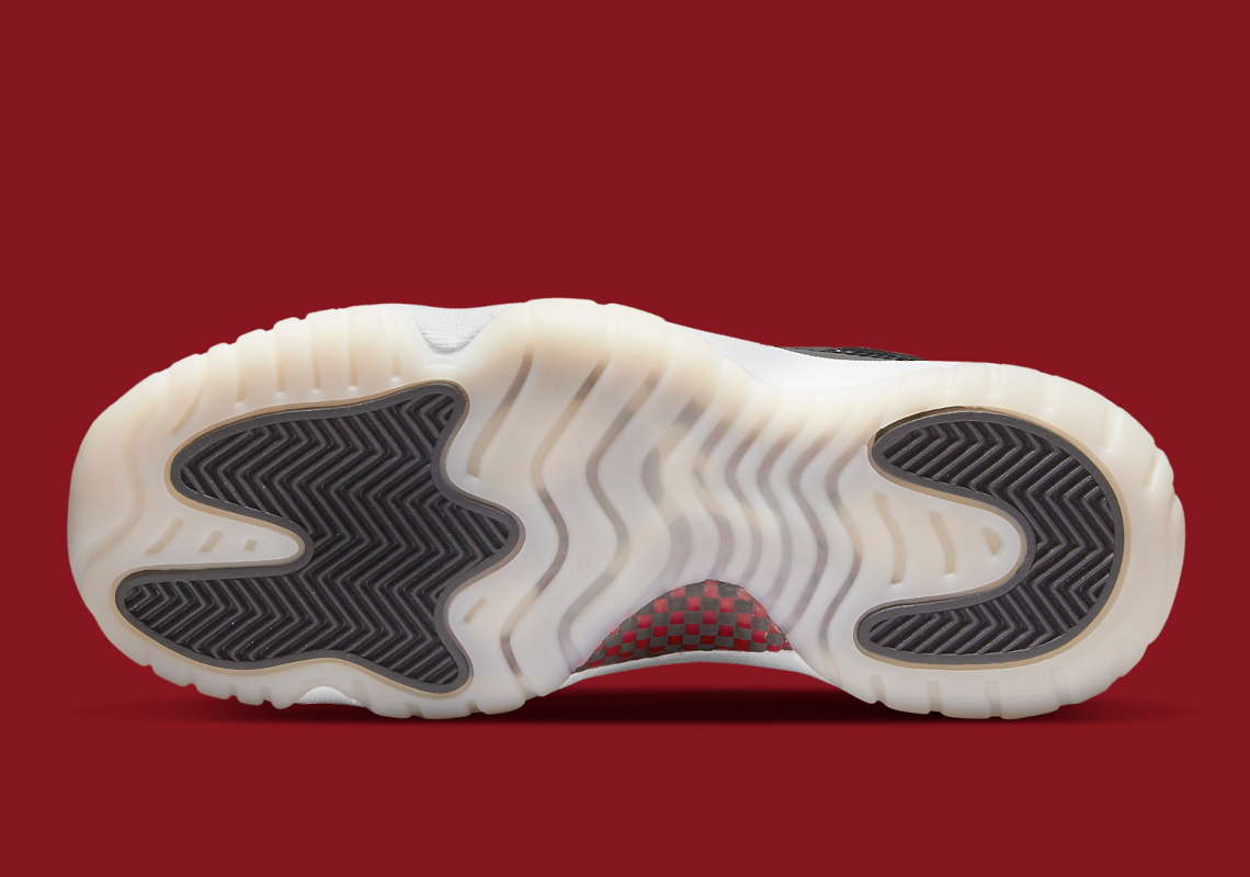 Air Jordan 11 Low Gs 528896 001 4
