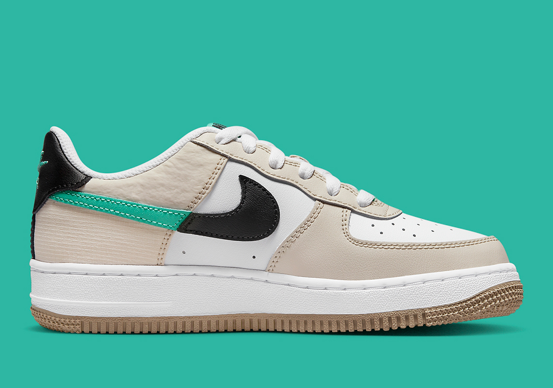 Nike Air Force 1 Dx6062 101 1