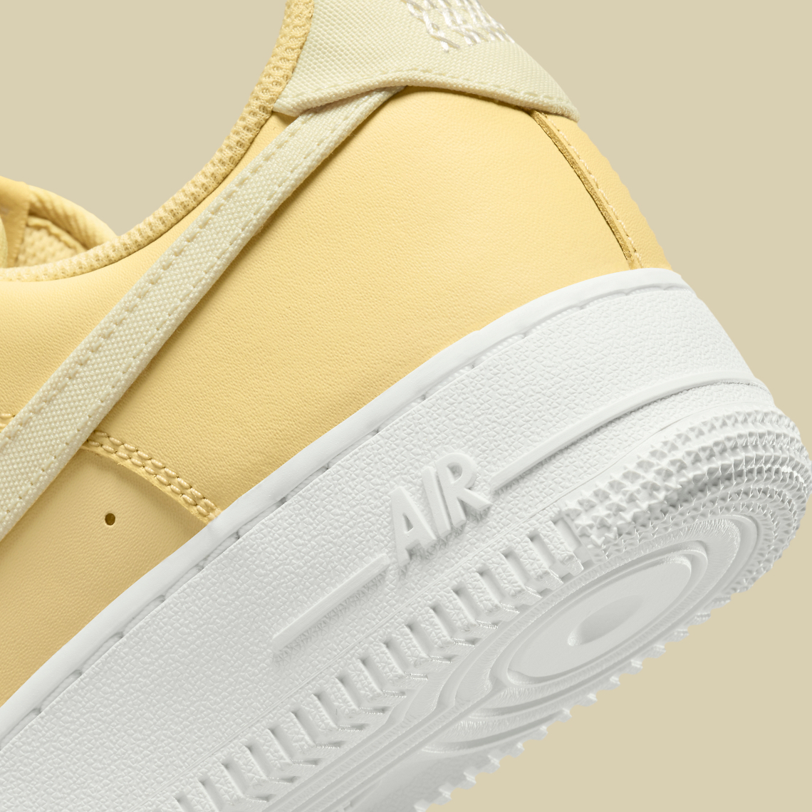 Nike Air Force 1 Low Dj9945 700 3