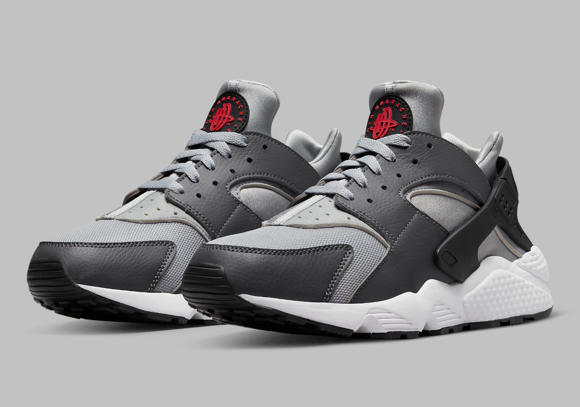 Gun Metal Grey Appears On The Nike Air Huarache