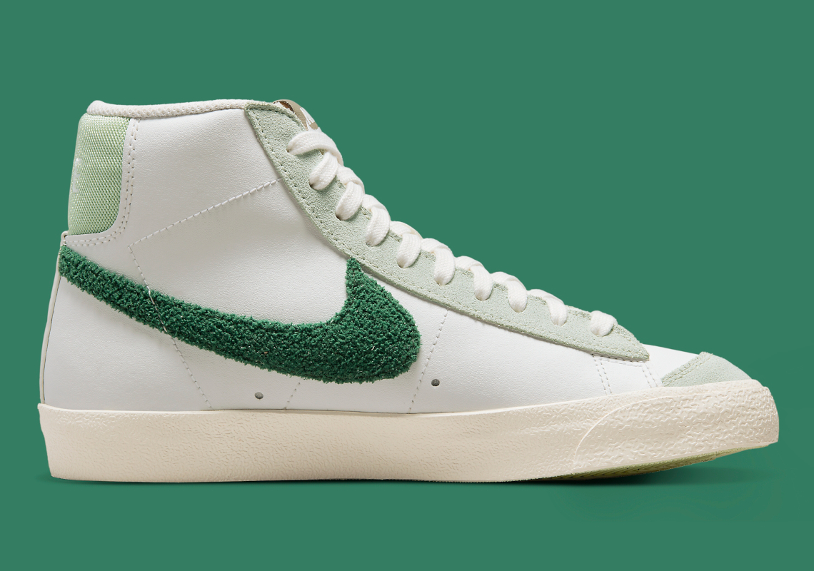 Nike Blazer Mid 77 Dx8959 100 3