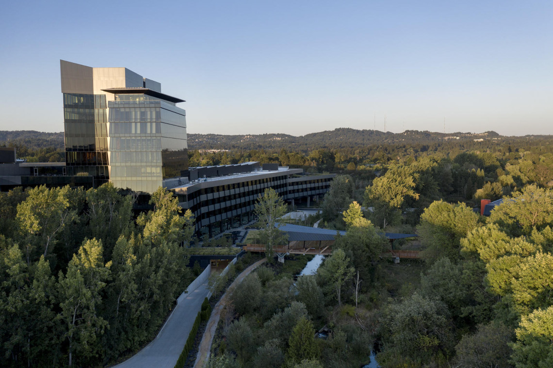 Serena Williams Nike World Hq Building 3