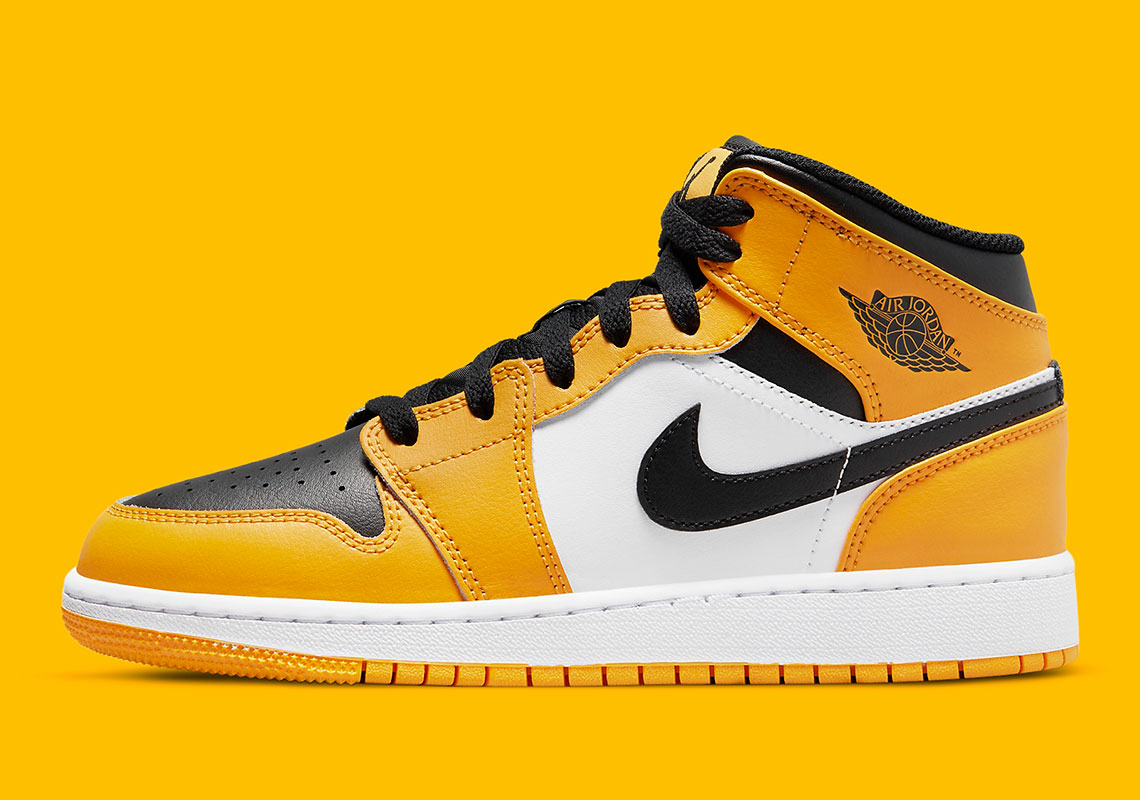 Air Jordan 1 Mid Yellow Black White 554725 701 6