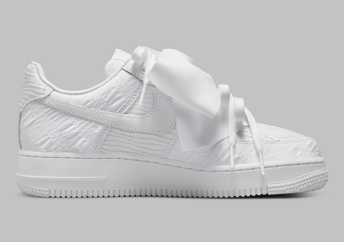 Nike Air Force 1 Low Womens White Bow Release Date 1