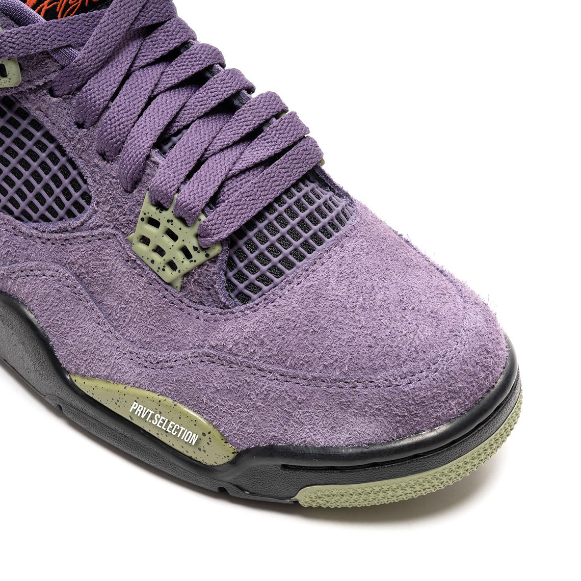 Air Jordan 4 Canyon Purple Photos 3