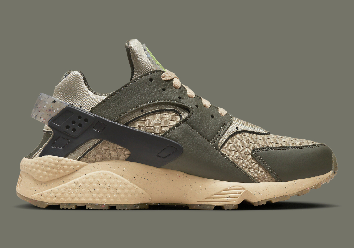 Nike Air Huarache Dm0863 300 7