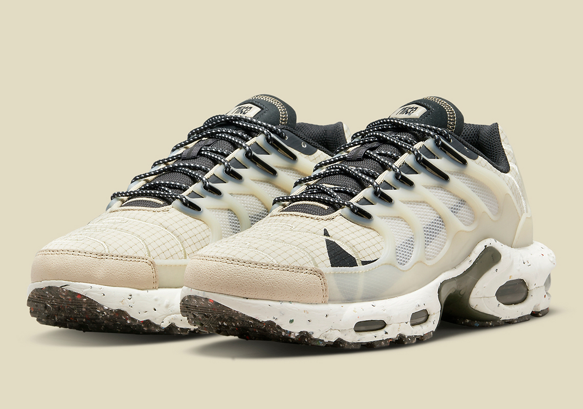 The Nike Air Max Terrascape Plus Surfaces Adds A Simple, Sand-Colored To Its Catalog