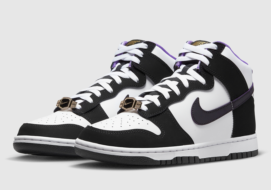 Official Images Of The Nike Dunk High "World Champions"