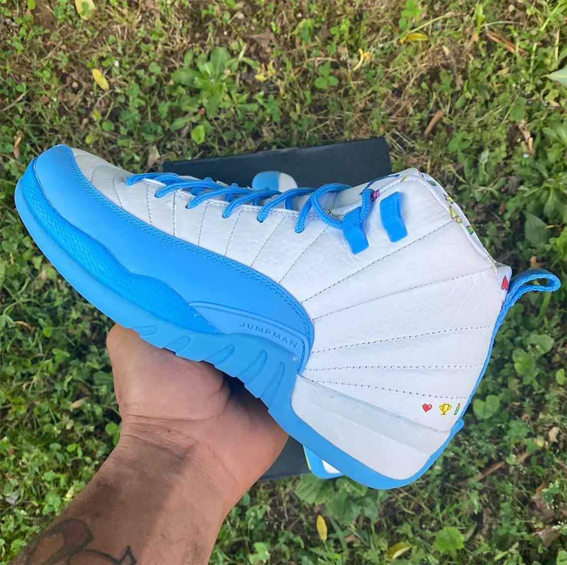 Air Jordan 12 Gs White University Blue Lemon Venom 3