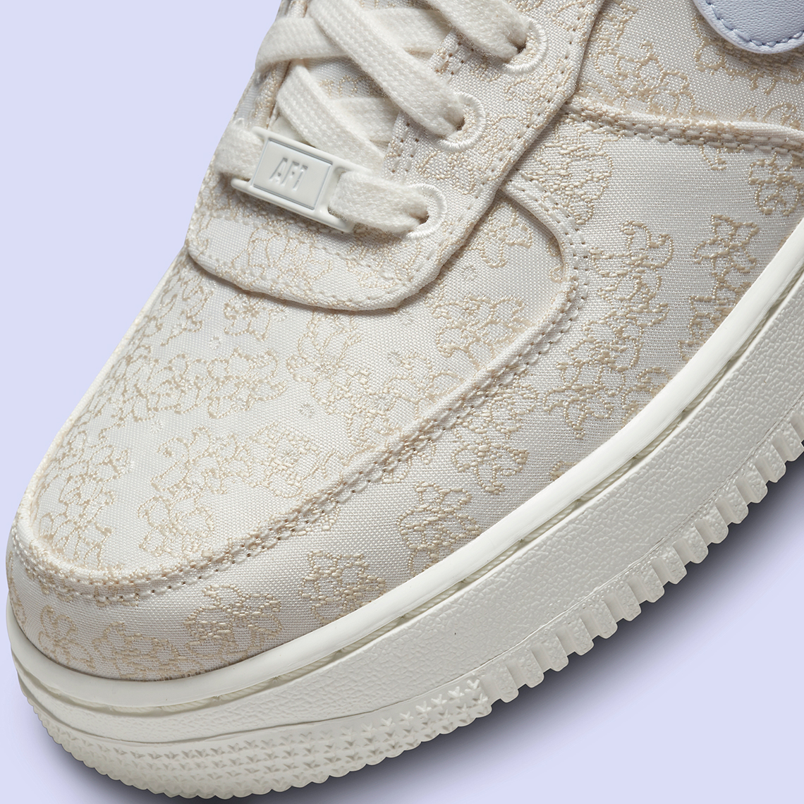 Nike Air Force 1 Low Gold Embroidery Dr6402 900 1