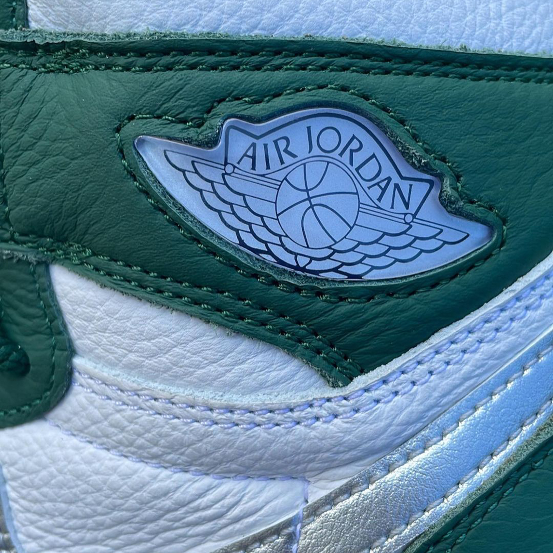 Air Jordan 1 Gorge Green 2