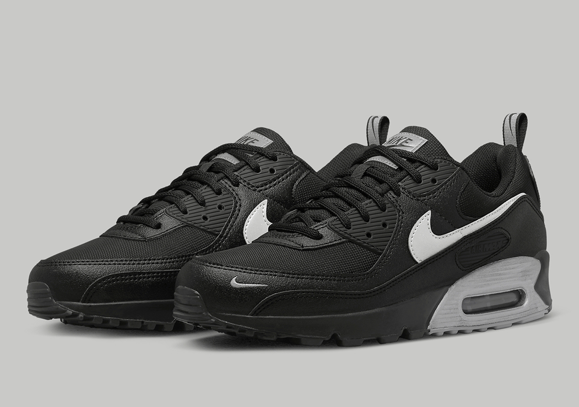 Reflective Accents Dress This Upcoming Nike Air Max 90