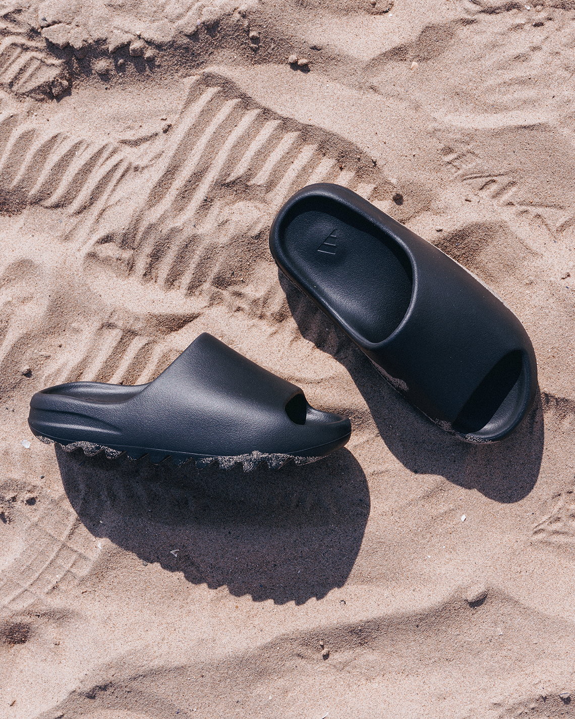 Ebay June 2022 Yeezy Slides Gallery 1