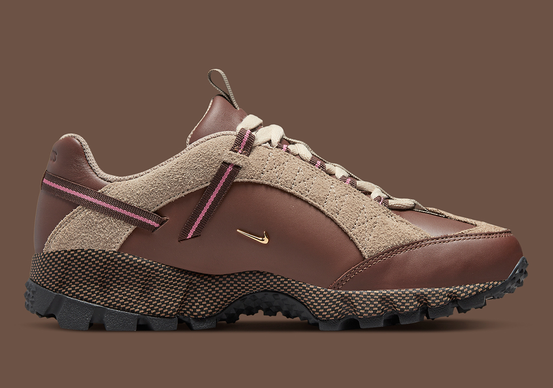 Jacquemus Nike Air Humara Lx Brown 3